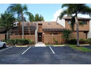 Building Photo - 4157 SW 85th Ave