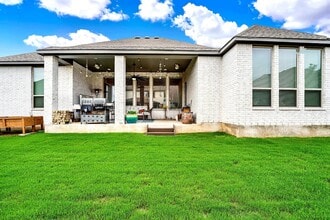 Building Photo - 6826 Hallie Lp