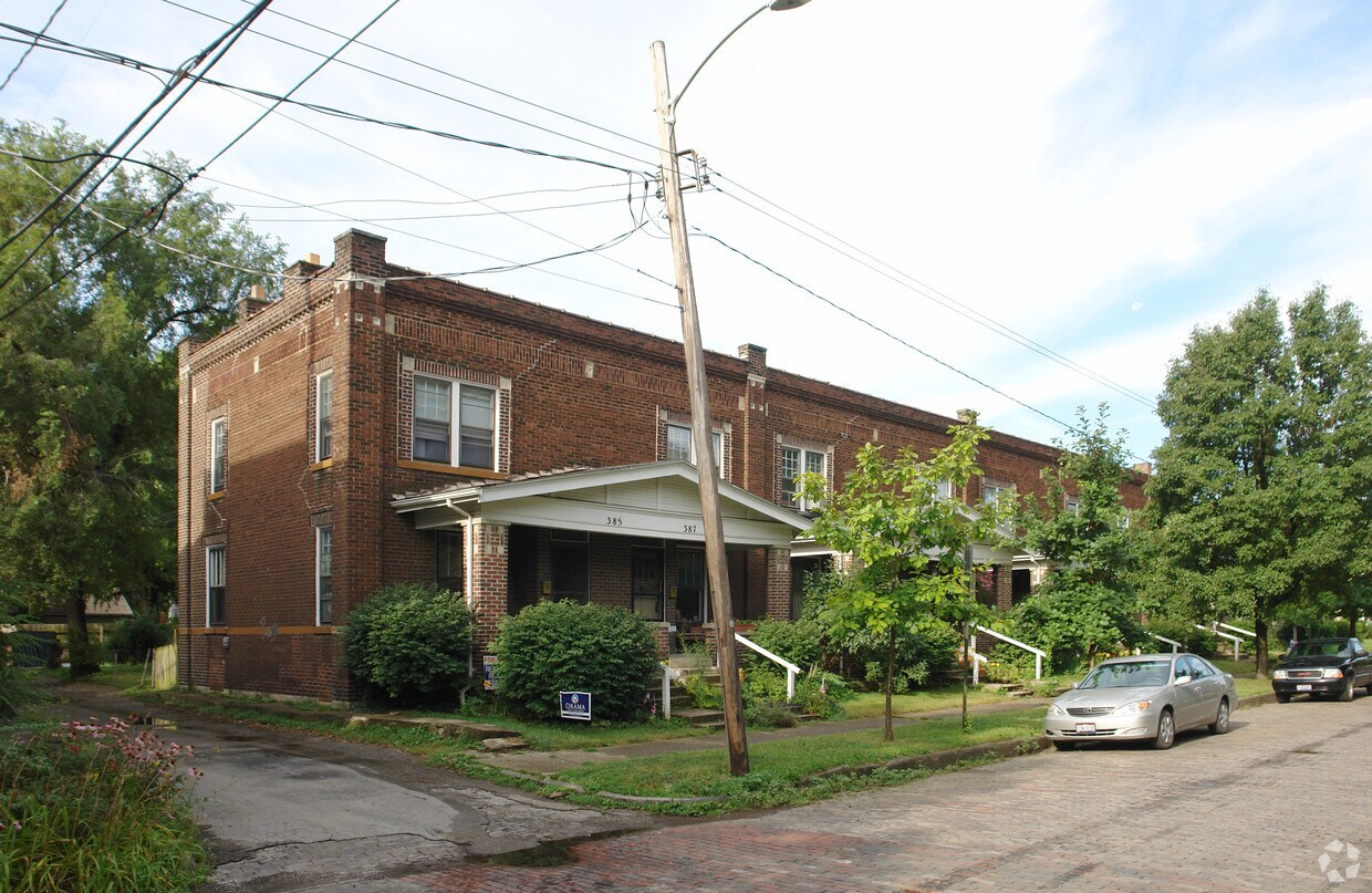 Foto principal - 385-399 W 2nd Ave