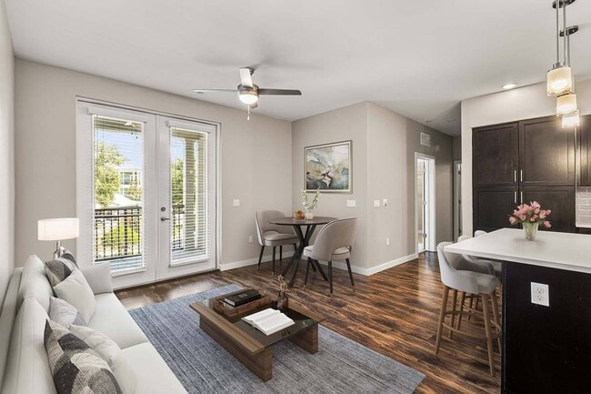 Building Photo - Flats at Tioga Town Center