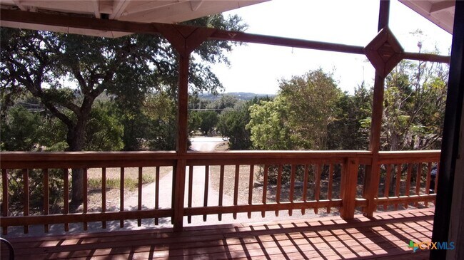 Building Photo - 252 Sir Winston Dr