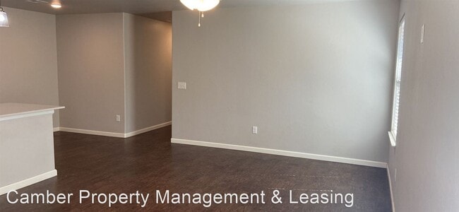 Building Photo - 11516 N Lincoln Blvd