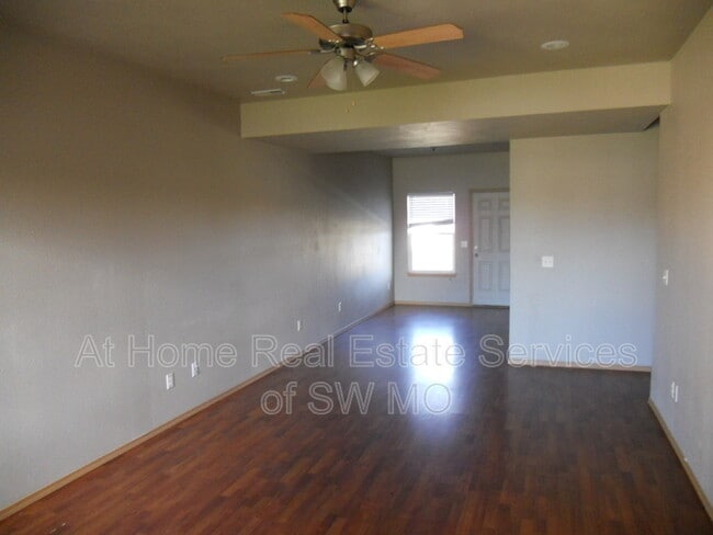 Building Photo - 650 Rilynn Ave