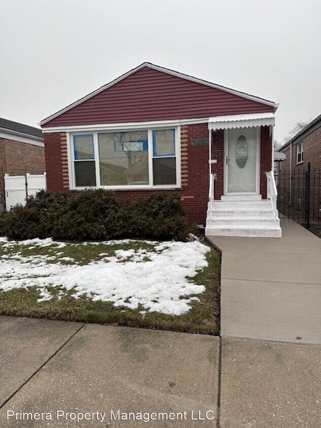 Primary Photo - 4 br, 2 bath House - 4519 S Leamington Ave
