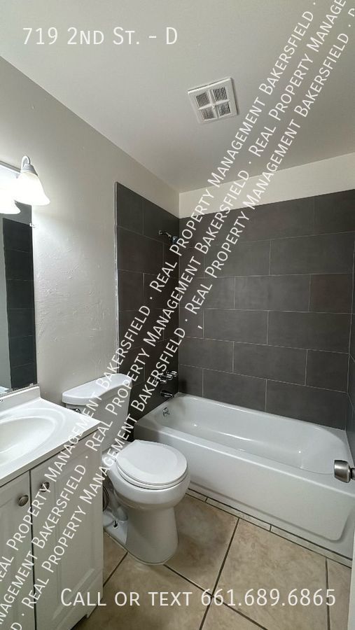 Building Photo - 719 2nd St Unit D - $200 OFF FIRST MONTH'S...