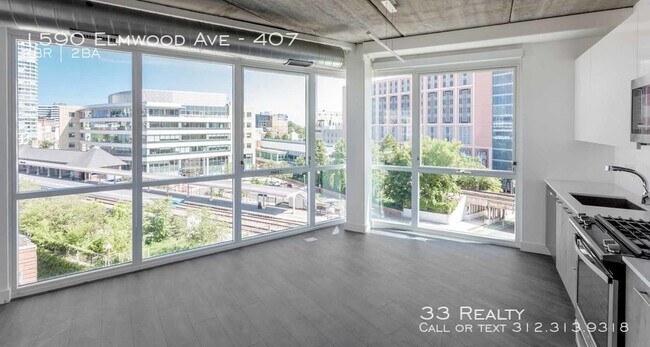 Foto del edificio - Centrum Evanston - Luxury 2 Bedroom 2 Bath