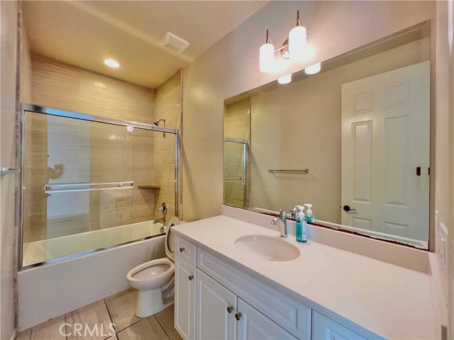 Foto del edificio - 183 Bright Poppy