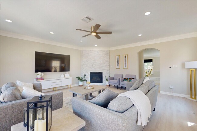 Foto del edificio - 6222 Skyline Dr