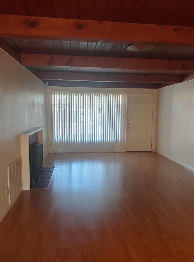Foto principal - 1722 W Polk Way