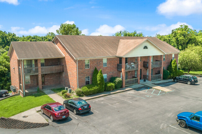 Building Photo - Mason Manor Apartments