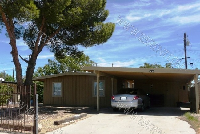 Building Photo - 38852 Rambler Ave