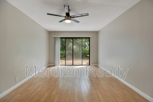 Photo - 10 Sheoah Blvd Apartment