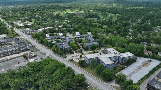  - Beachwood Apartments