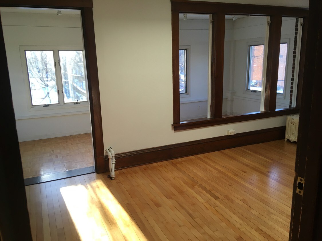 Primary Photo - 25 N Franklin St