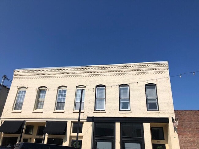 Foto del edificio - 111 N Spring St