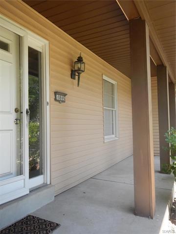 Building Photo - 10895 Leebur Dr
