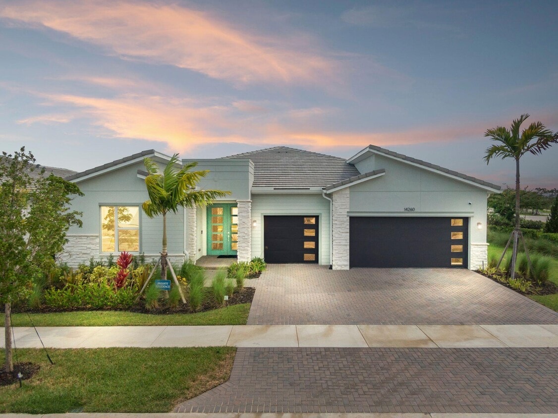 Foto principal - 14260 SW Britton Ave