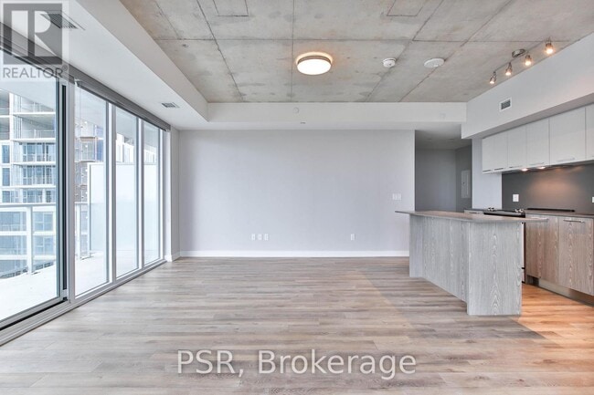 Building Photo - 25 Baseball Pl
