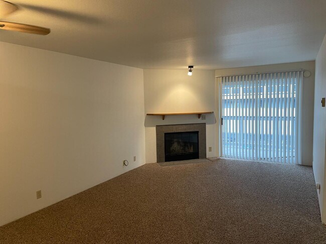 Foto del edificio - 3160 Adams Ave