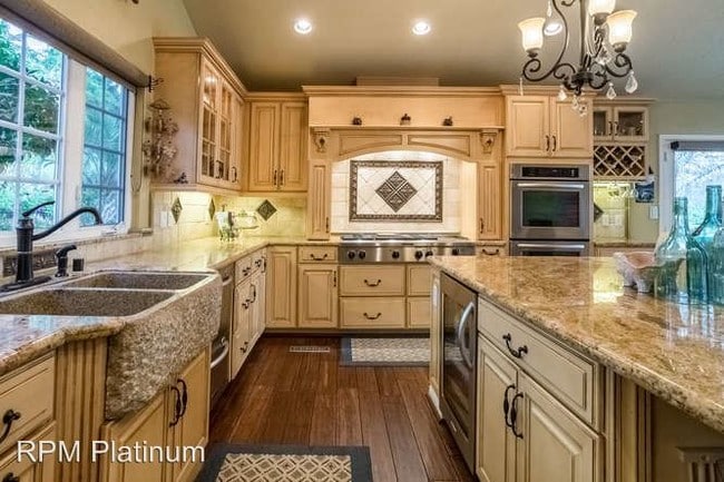 Building Photo - 28557 Sky Harbour Rd