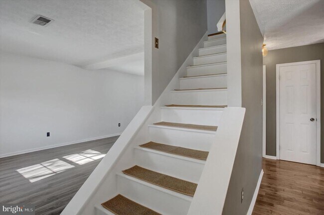 Foto del edificio - 510 Nottingham Dr