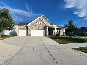 Building Photo - 15803 W Rail Dr