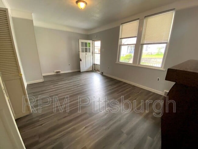 Photo - 16 Marie Ave House