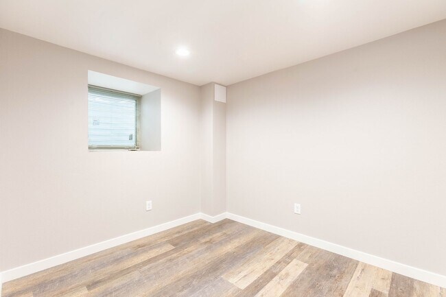 Foto del edificio - 506 Southway Dr