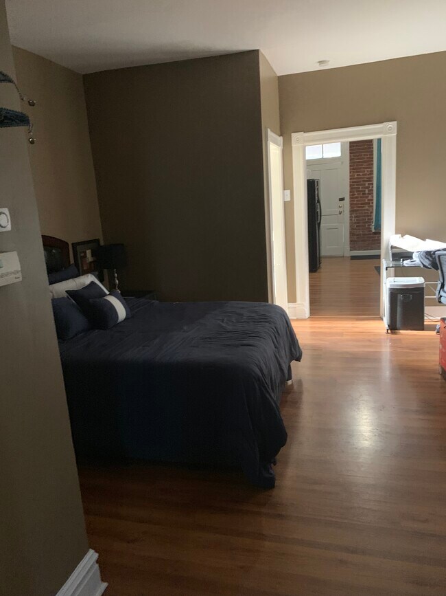 Building Photo - 3139 Osceola St