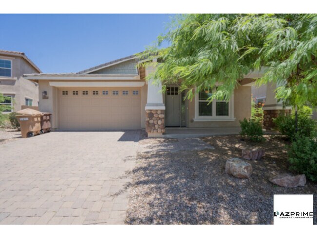 Building Photo - Experience the Allure of Vistancia Village...