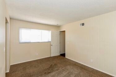 Building Photo - 1965 Rainbow Ridge Dr