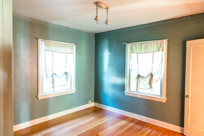 Foto del edificio - 850 W 11th Ave