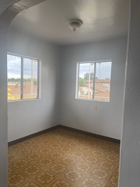 Foto del edificio - 3641 E 59th Pl