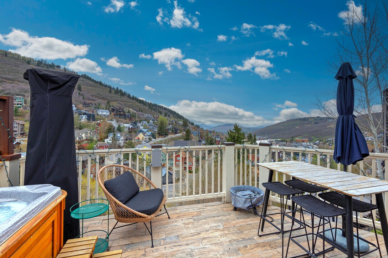 Foto principal - 52 Prospect Ave