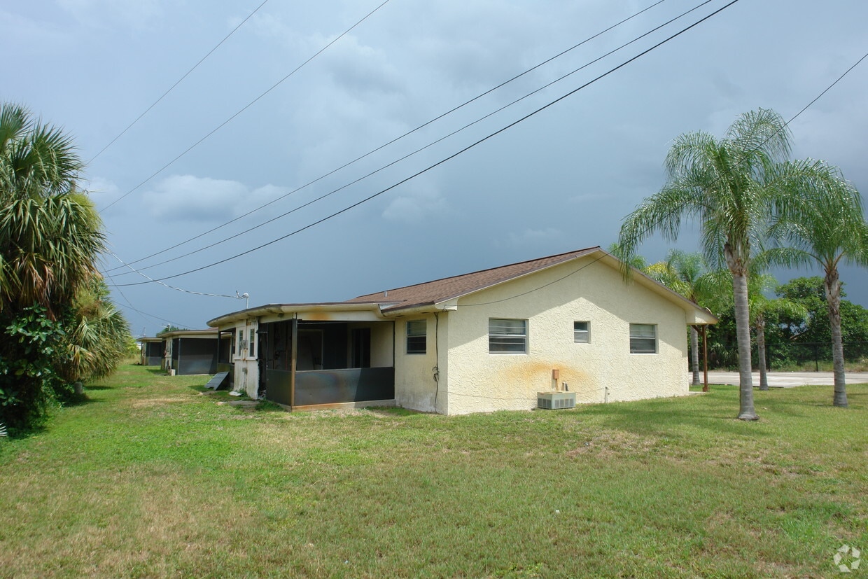 Building Photo - 11664 Ellison Wilson Rd