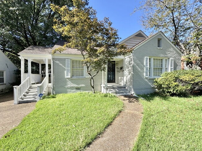 Building Photo - 163 S Fenwick Rd