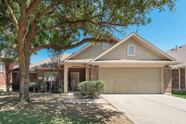 Building Photo - 7600 Shasta Dr