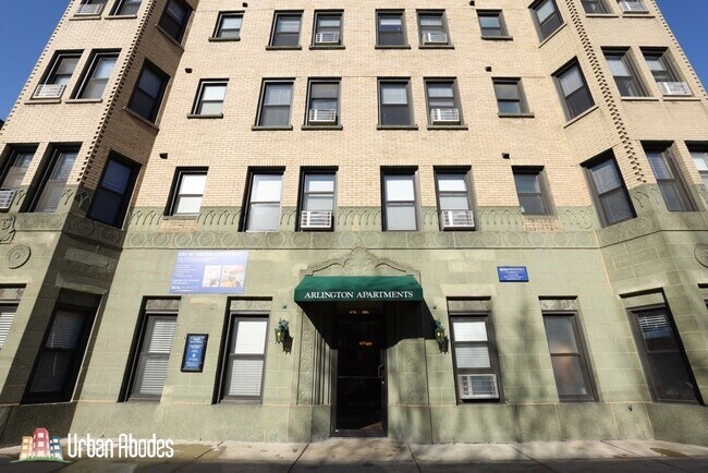 Foto del edificio - 557 W Arlington Pl