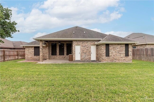 Building Photo - 2112 Kilgore Ave