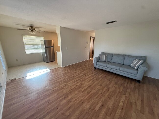 Building Photo - 18 Dogwood Trl