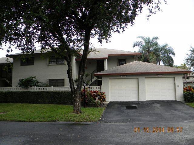 Primary Photo - 3951 NE 18th Ave