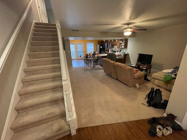 Foto del edificio - 5715 Vinca Ln