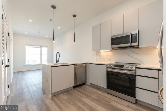Foto del edificio - 3120 W Jefferson St