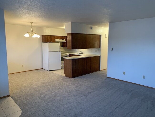 Building Photo - Miramar