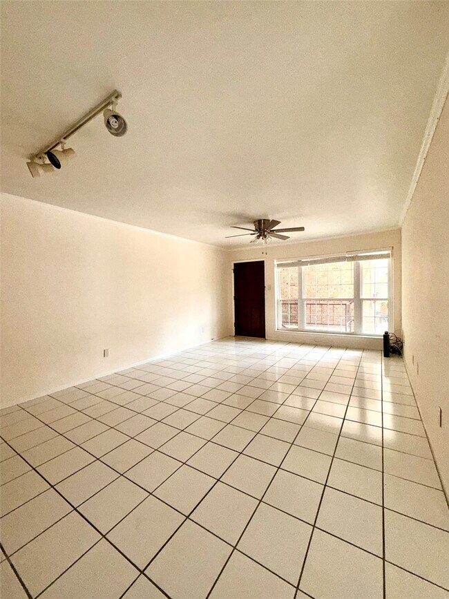 Foto del edificio - 2507 Montrose Blvd