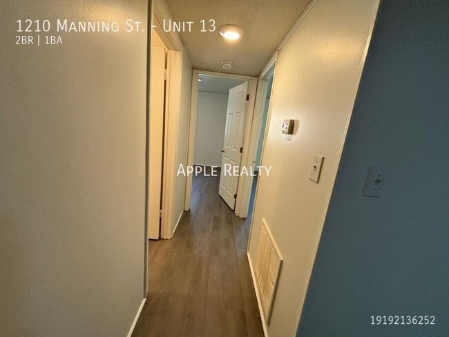 Building Photo - 1210 Manning St