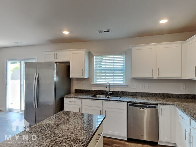 Foto del edificio - 6030 Elena Lynn Ct