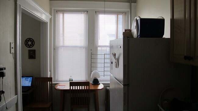 Foto del edificio - 251 Kelton St