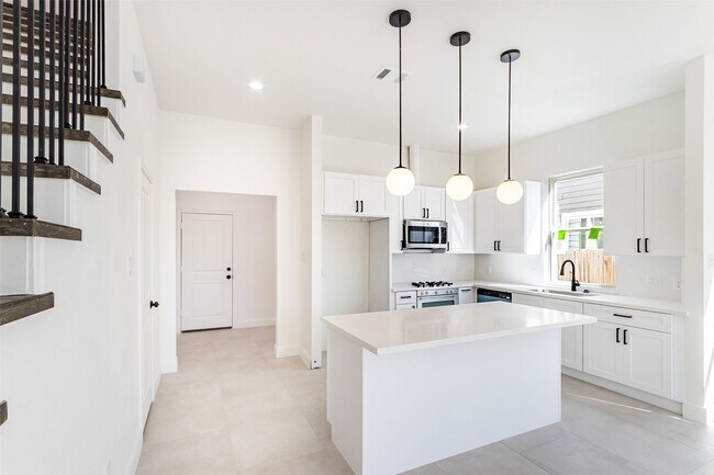 Foto del edificio - 4008 Bennington St