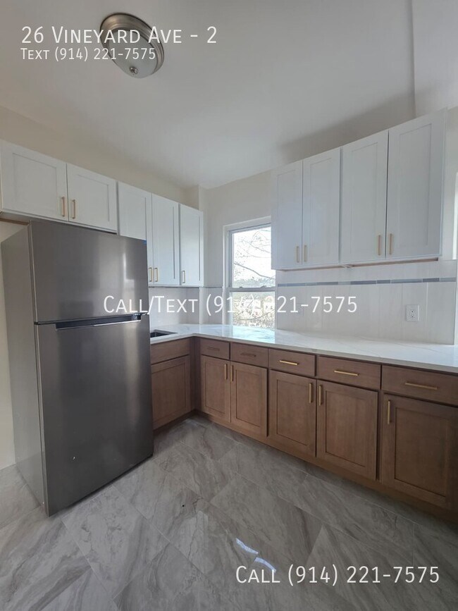 Photo - 26 Vineyard Ave Apartment